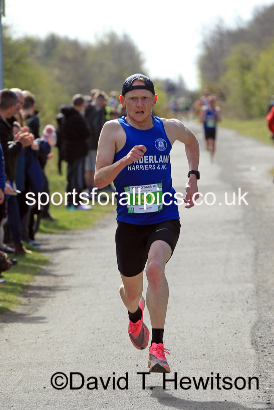 The  2022 Terry O'Gara 5k Road Race, Wallsend.  Photo: David T. Hewitson/Sports for All Pics